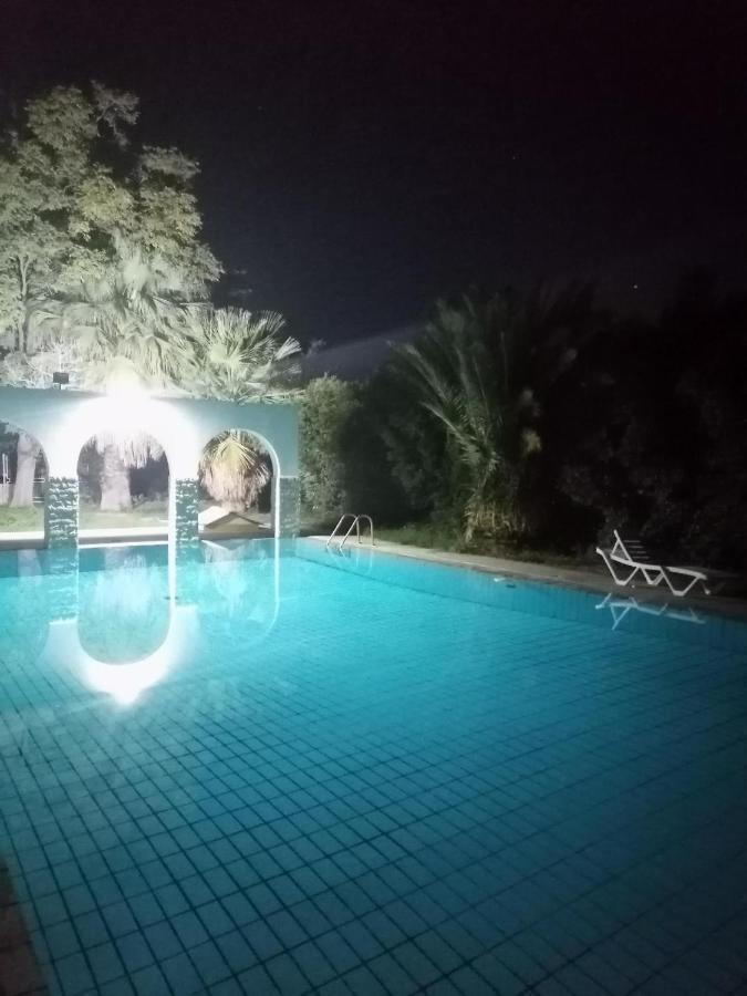 Ευχάριστη Βίλα Στη Χαλκίδα Στην Περιοχή "Αλυκές" Экстерьер фото